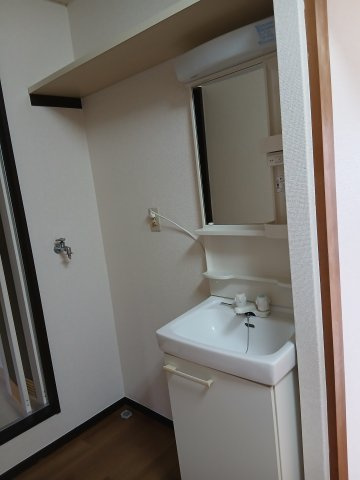 パーレットの独立洗面台