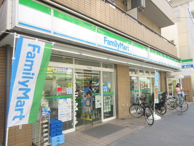 ハイムハイジのその他|ファミリーマート板橋一丁目店