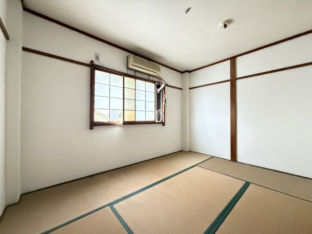 シャトレロジェの居間・リビング