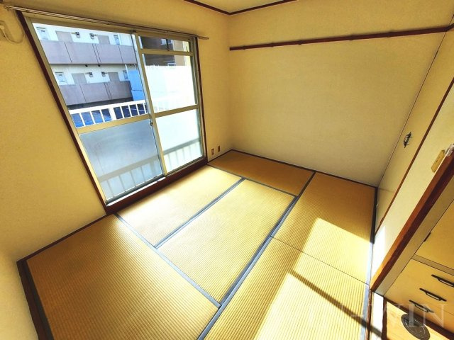 サンライフ堂坂 Aの和室