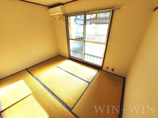 サンライフ堂坂 Aの和室