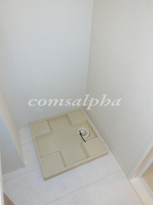 【設備】 | カーサ・ジェンティーレ | カーサ・ジェンティーレ　室内洗濯機置場