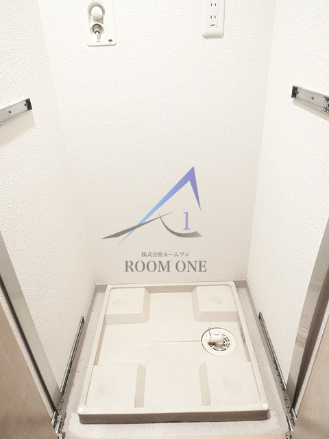 日神パレステージ西池袋公園の設備|洗濯機置き場です。