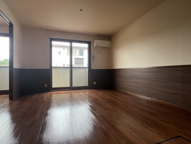 ベルテ藤原の洋室