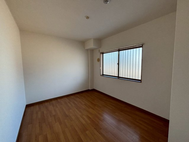 T&F96の居間・リビング