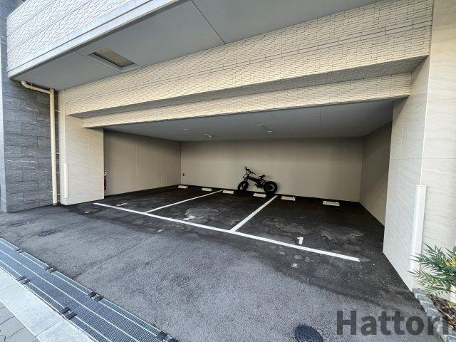 エスリードレジデンス梅田マークスの駐車場