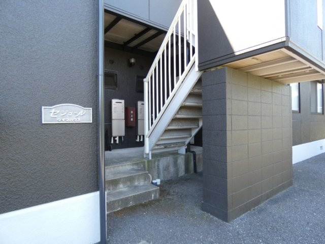 セジュール床波 B棟のロビー