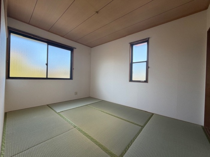 セジュール床波 B棟の和室