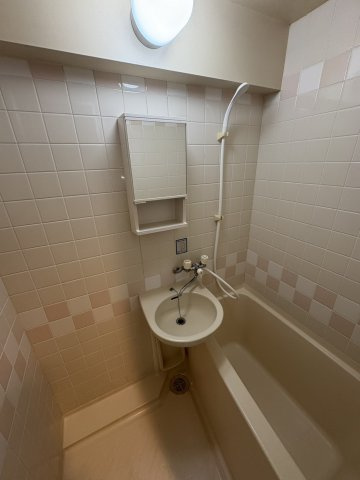 ライオンズマンション皇后崎公園の居間・リビング|使いやすい居間です