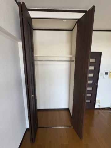 ライオンズマンション皇后崎公園の収納|収納スペース豊富です