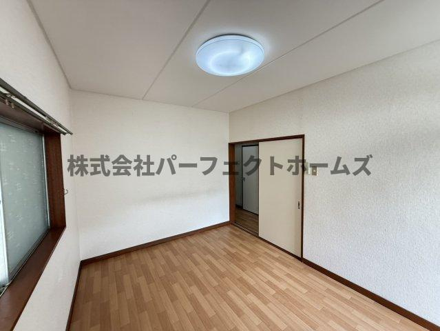 清水町戸建　賃貸の洋室|コンパクトで使いやすい洋室です