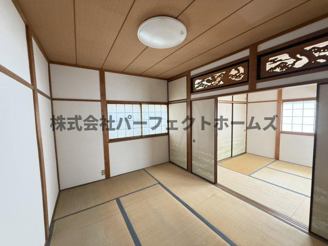 清水町戸建　賃貸の和室|畳の上でゆっくりとくつろげる和室です