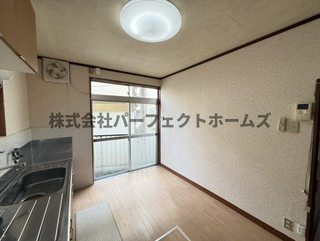 清水町戸建　賃貸のキッチン|ダイニングスペースです