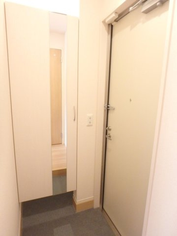 プラネージュⅡの玄関