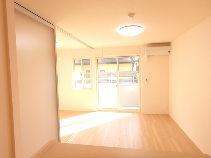 プラネージュⅡの居間・リビング