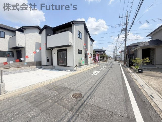 三郷市戸ケ崎1丁目　新築戸建　全4棟　2号棟の前面道路含む現地写真|前面道路含む現地写真です。