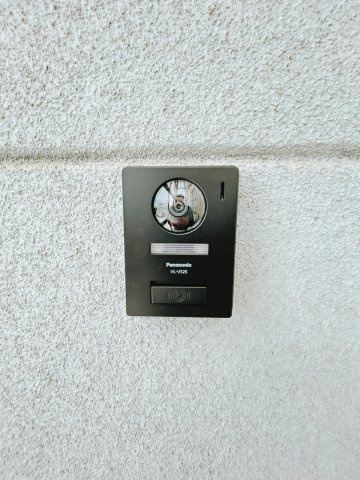 【セキュリティ】 | 北見市中ノ島町３丁目１３番７号　中古売家 | 【リフォーム後】モニターフォンです。こちらは新品交換しました。