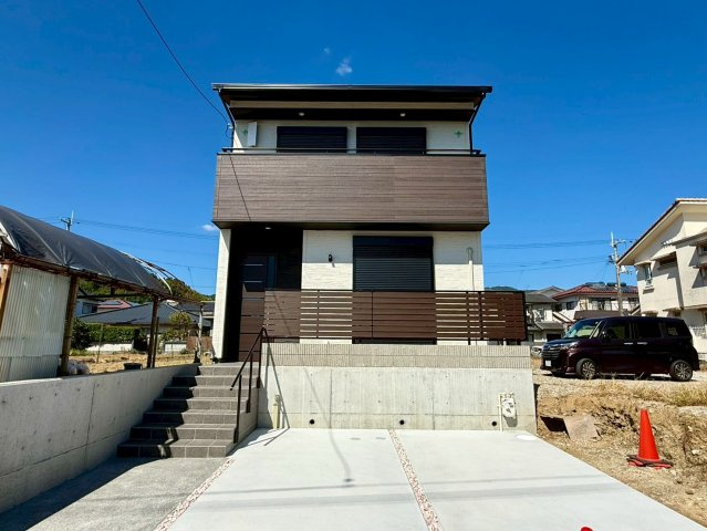高知市一ツ橋町　新築一戸建て