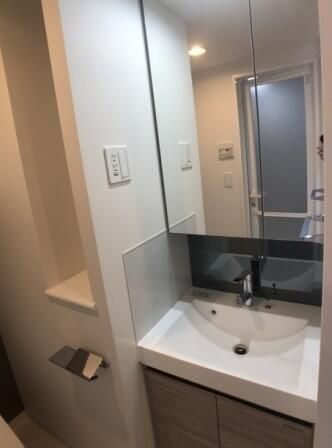 ＡＸＡＳ駒込アジールコートの洗面所