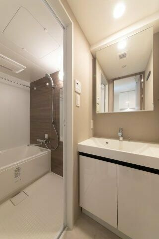 プラウドフラット両国イーストの洗面所