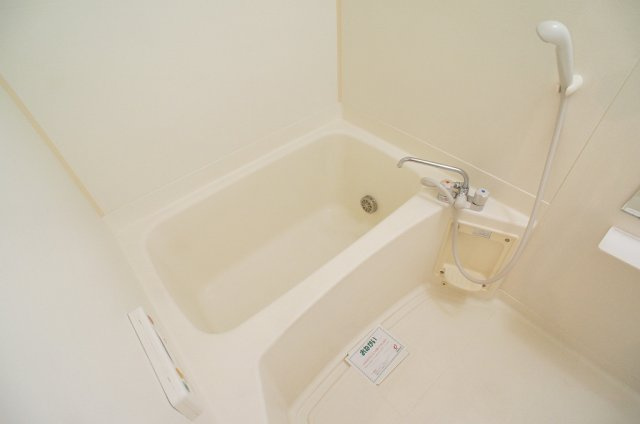 ソレイユの浴室