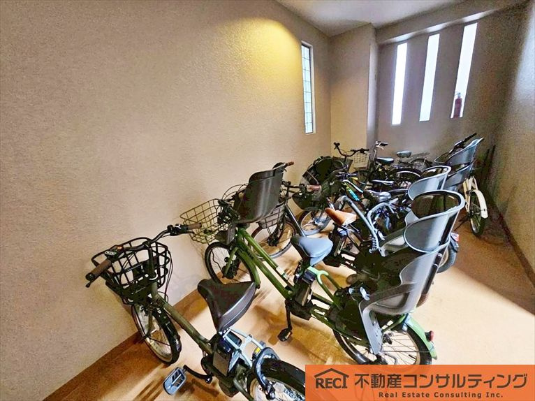 ヴェルドール六甲道の駐輪場