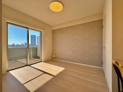 【洋室】 | ゼファー中十条アクタージュ | 明るい洋室です