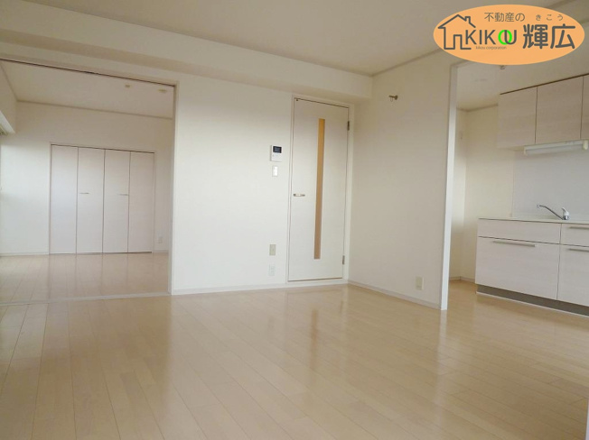 【居間・リビング】 | 大久保ダイヤハイツ　11階