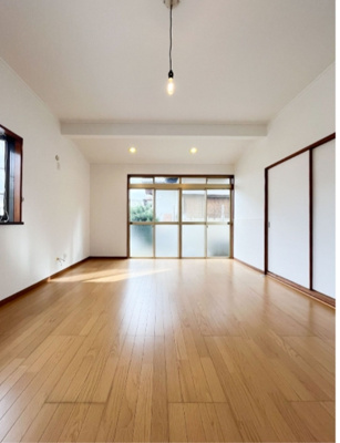 【居間・リビング】 | 片縄北1丁目土井貸家