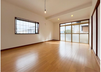 【居間・リビング】 | 片縄北1丁目土井貸家