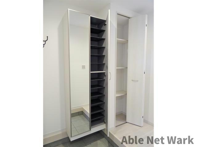 Luise(ルイーゼ)の玄関|シューズボックス付き