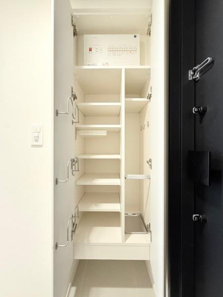 Ｂｒｉｌｌｉａ　ｉｓｔ　渋谷本町の居間・リビング