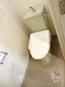 ストゥディオアレズのトイレ|トイレ