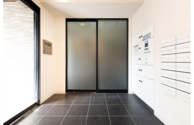 メイクスデザイン両国ノースのロビー