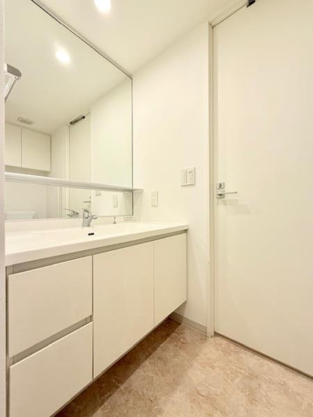 Ｂｒｉｌｌｉａ　ｉｓｔ　東雲キャナルコートの洗面所