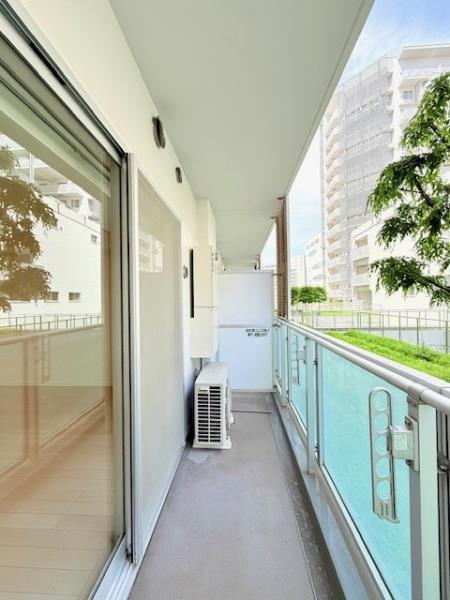 Ｂｒｉｌｌｉａ　ｉｓｔ　東雲キャナルコートの居間・リビング