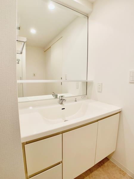 Ｂｒｉｌｌｉａ　ｉｓｔ　東雲キャナルコートの洗面所