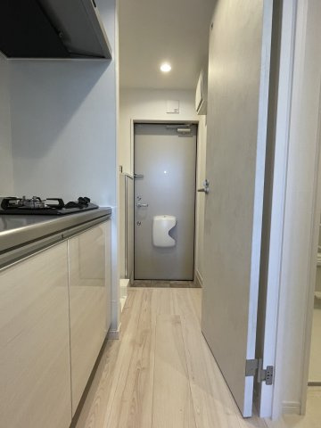 川崎市麻生区片平３丁目のアパートの玄関