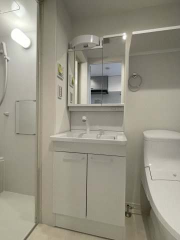 川崎市麻生区片平３丁目のアパートの洗面所