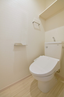 【トイレ】 | REGALESTサンメゾン箱崎 | 清潔感のあるトイレです。