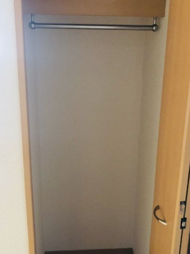 サニーサイド西日暮里の収納|クローゼット☆(同一仕様写真）