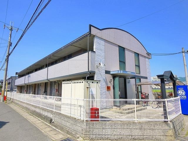 レオパレス浪漫の外観|外観もきれいです