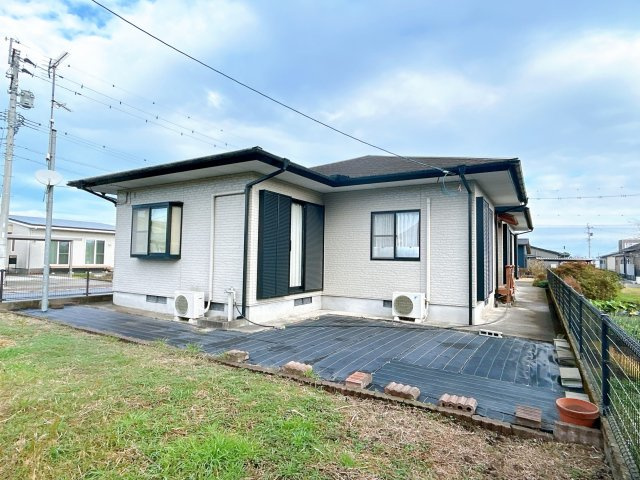 曽於市財部町下財部の中古一戸建の外観