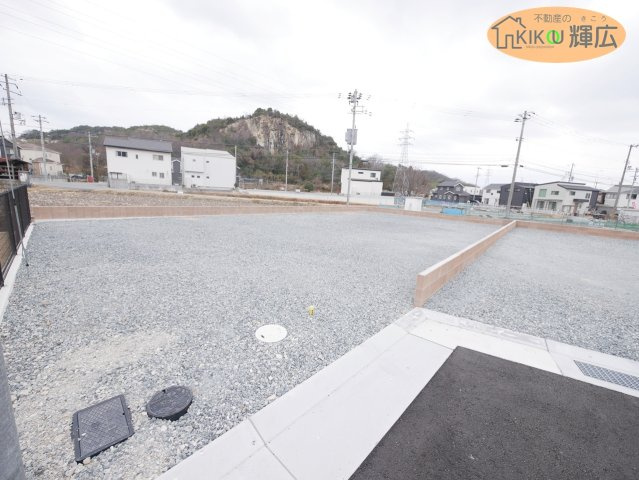 【前面道路含む現地写真】 | 高砂市阿弥陀町魚橋（全17）土地　6号地