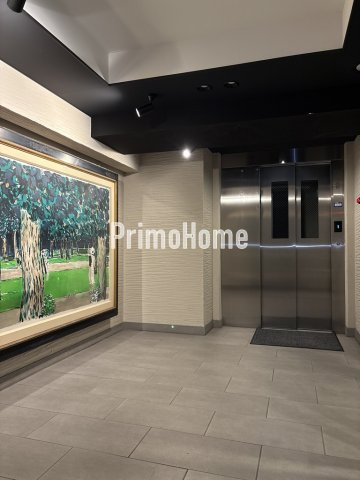 フィールドライズ日本橋のロビー