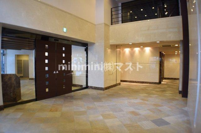 ＳＷＩＳＳ難波西のロビー