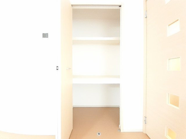 アベニール３番館の収納