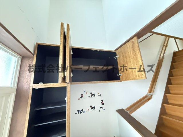 西牧野戸建　賃貸の収納|こまごまとしたものを収納できそうですね