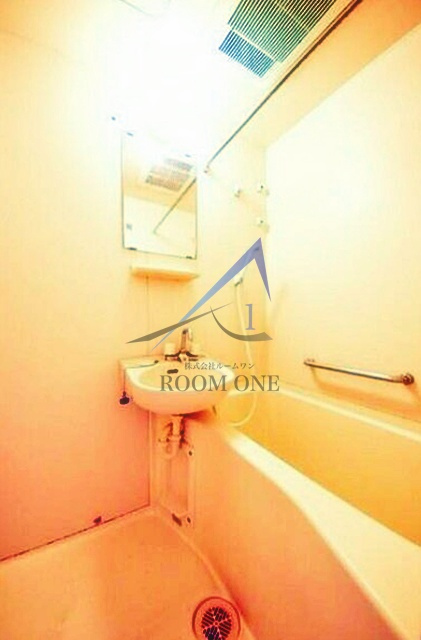 エスコート音羽の浴室|お風呂です。