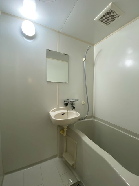 ラフィアン長楽寺の浴室